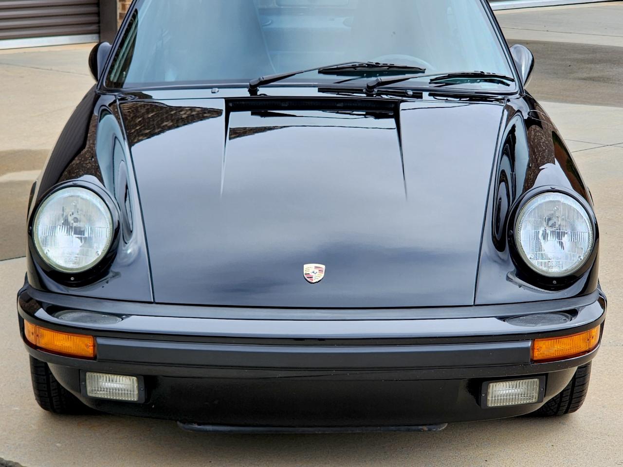 Porsche 911 Carrera  1987