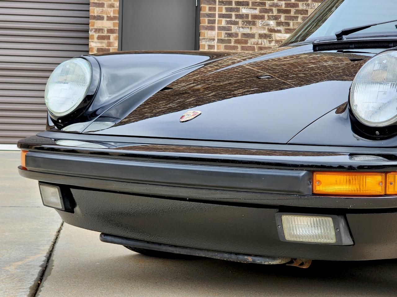 Porsche 911 Carrera  1987
