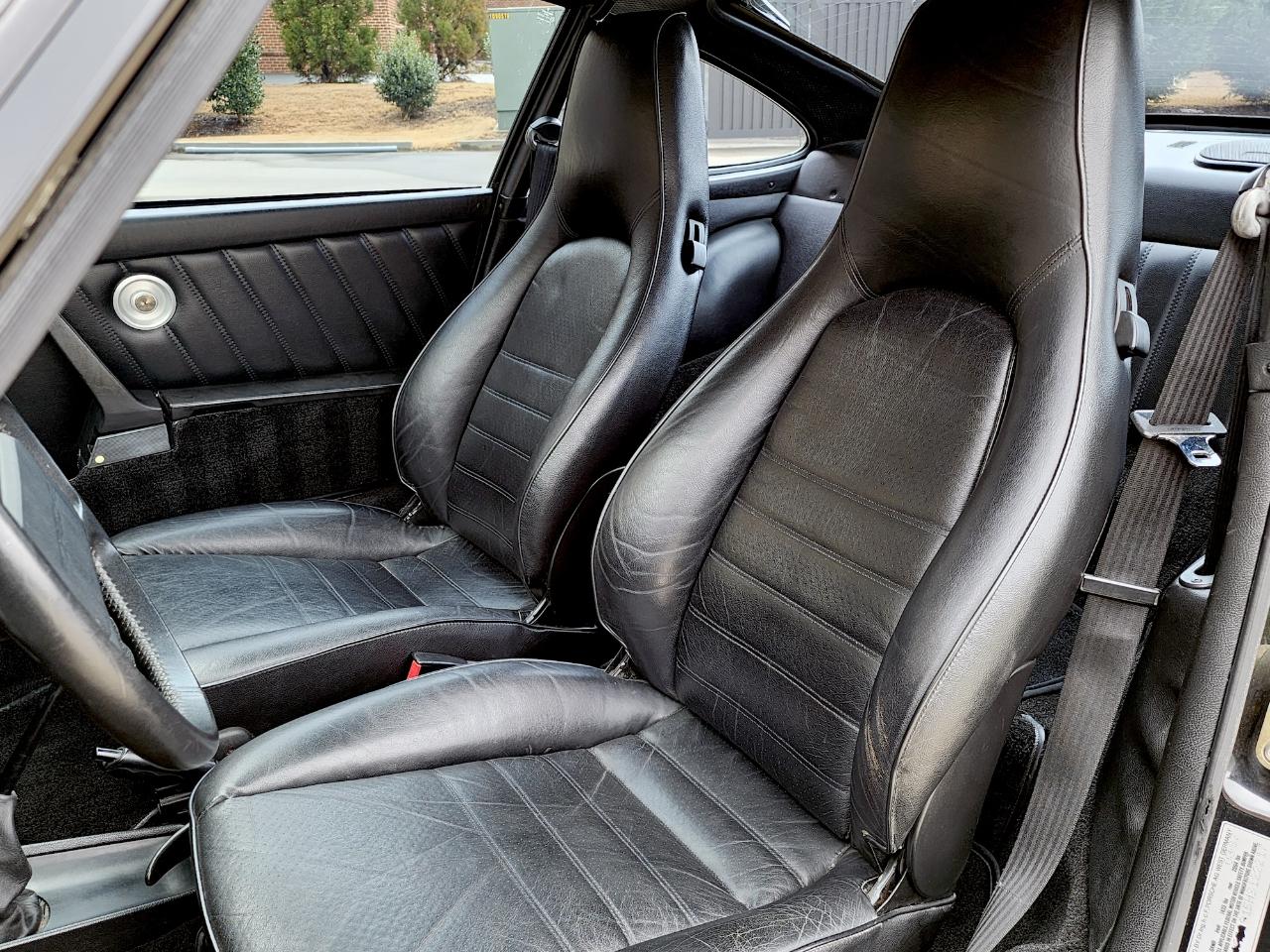 Porsche 911 Carrera  1987