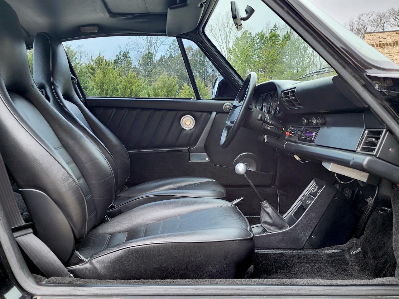 Porsche 911 Carrera  1987