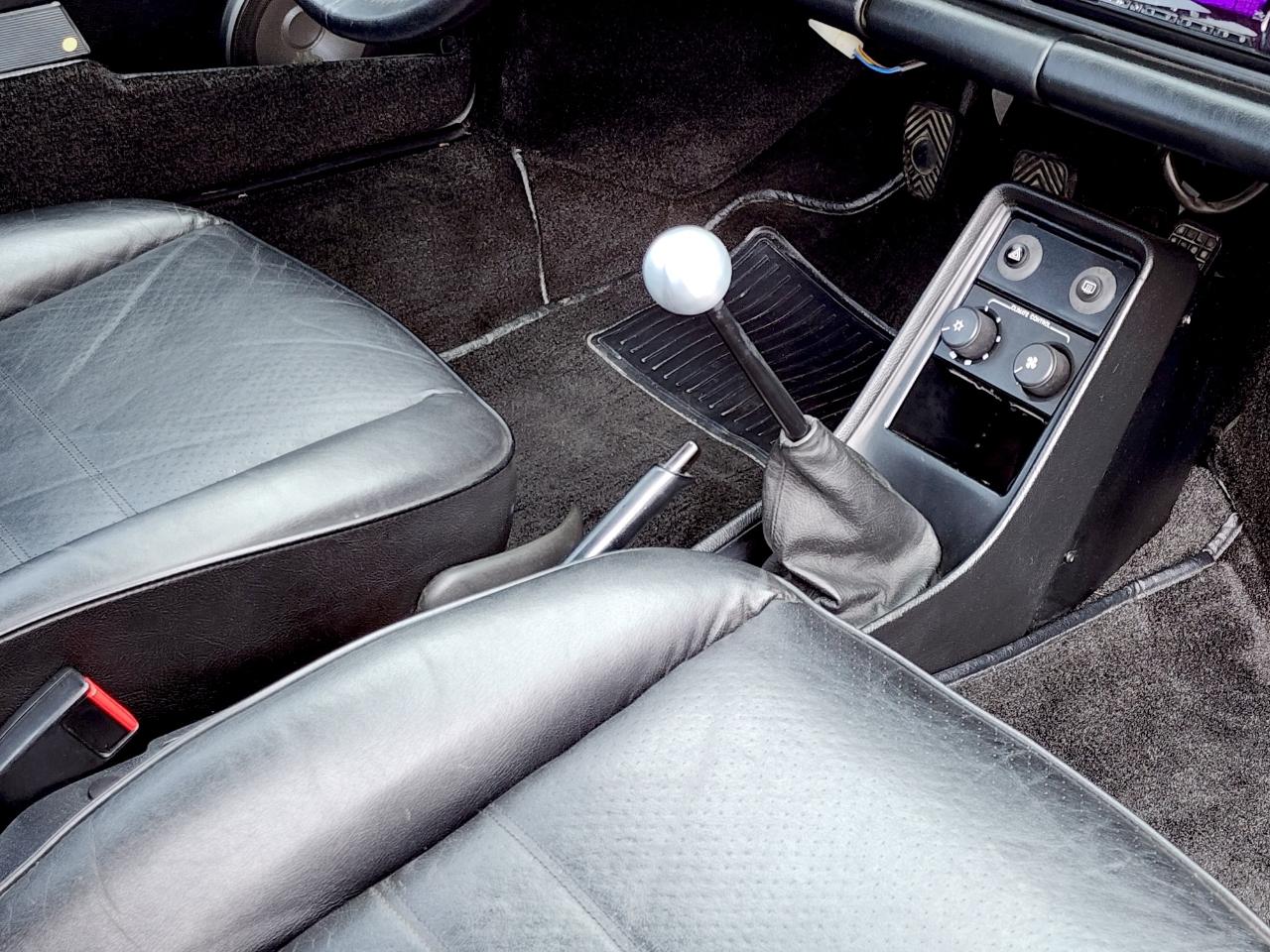 Porsche 911 Carrera  1987