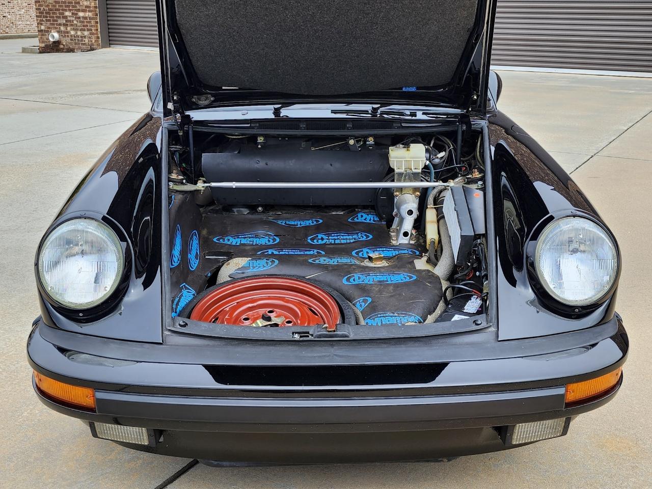 Porsche 911 Carrera  1987