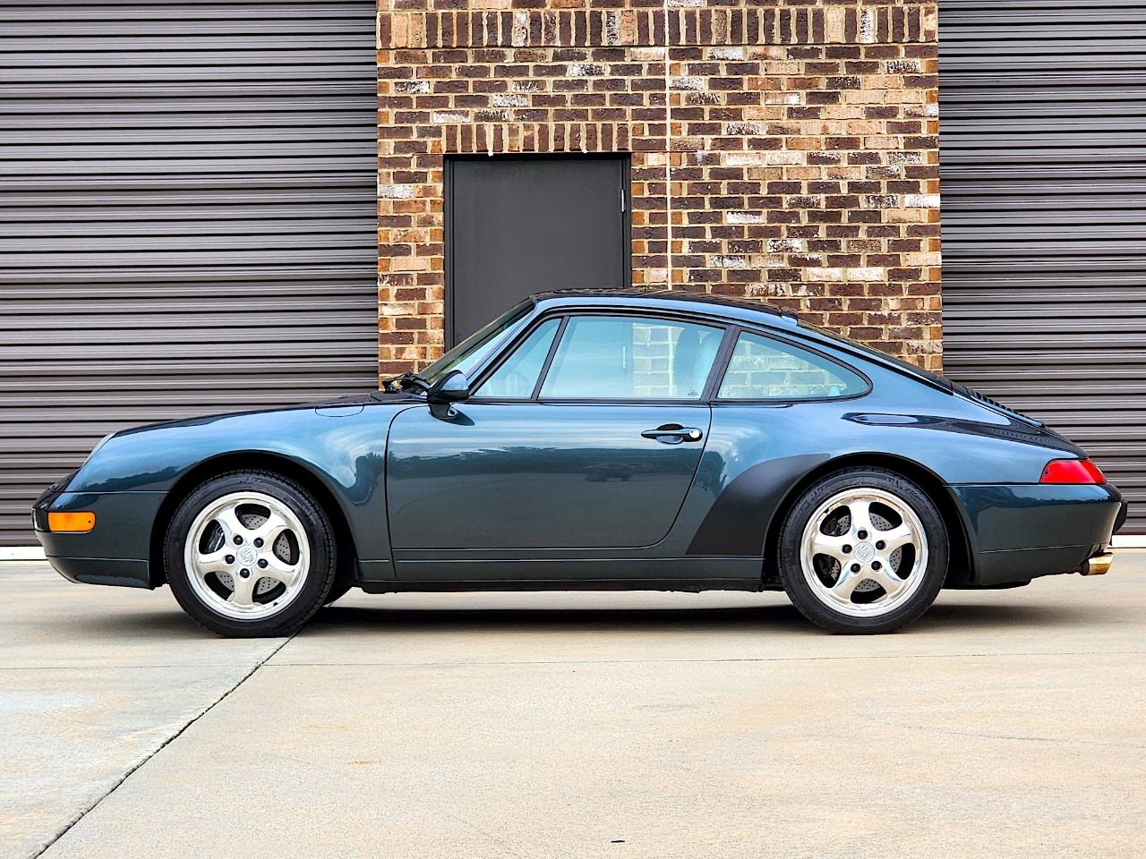 Porsche 911 Carrera  1996