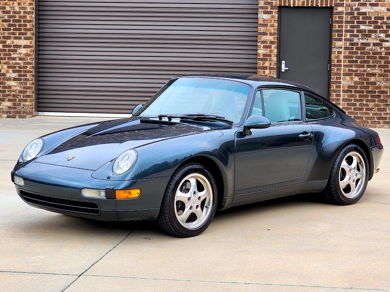 Porsche 911 Carrera  1996