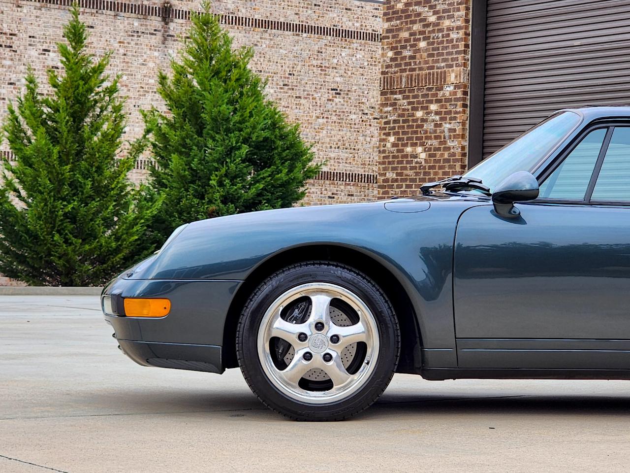 Porsche 911 Carrera  1996