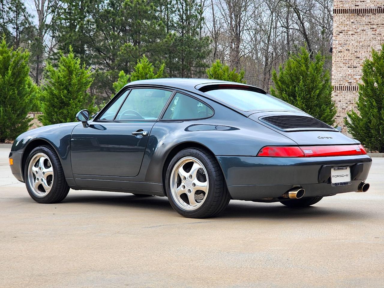 Porsche 911 Carrera  1996