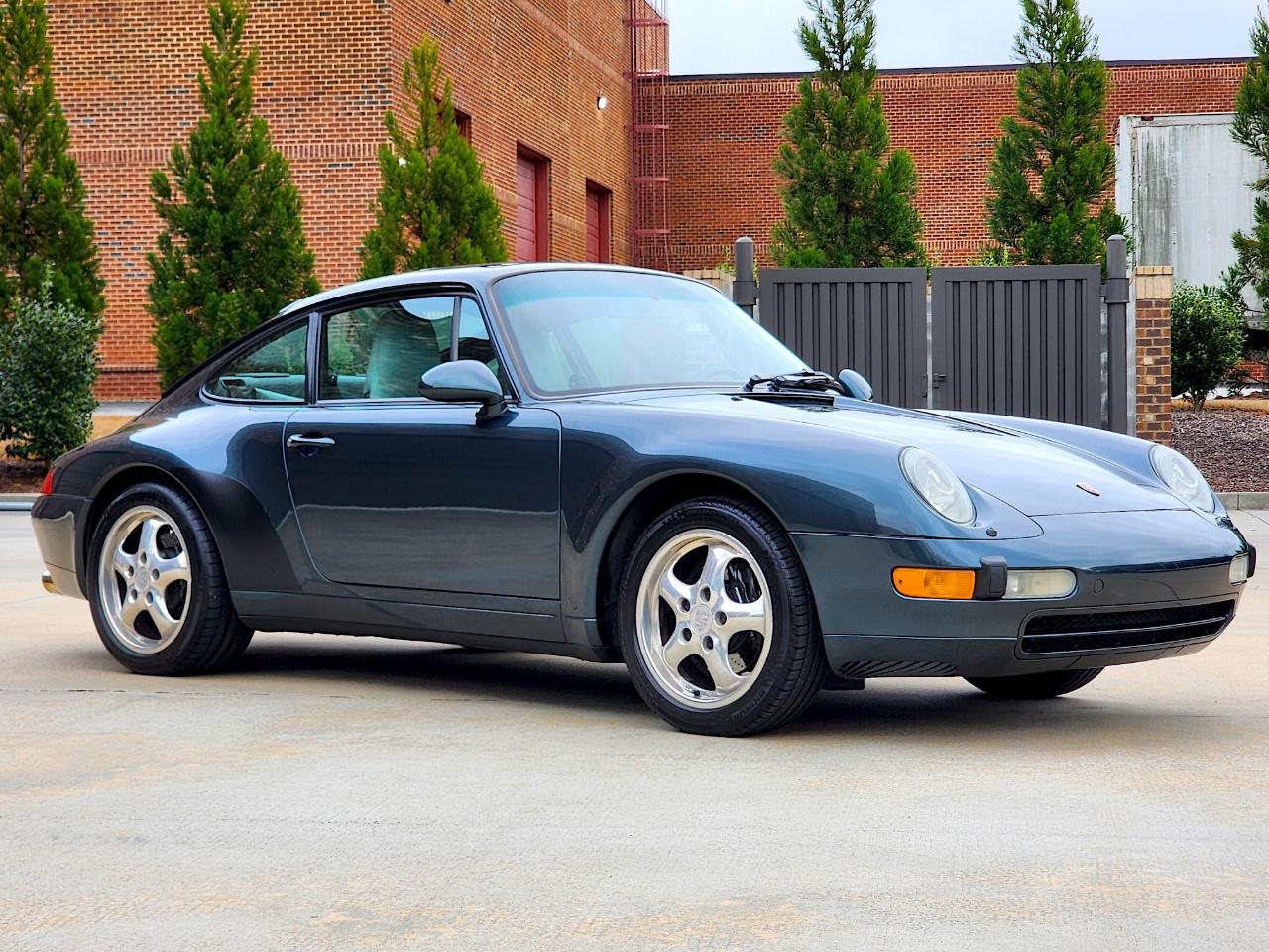 Porsche 911 Carrera  1996