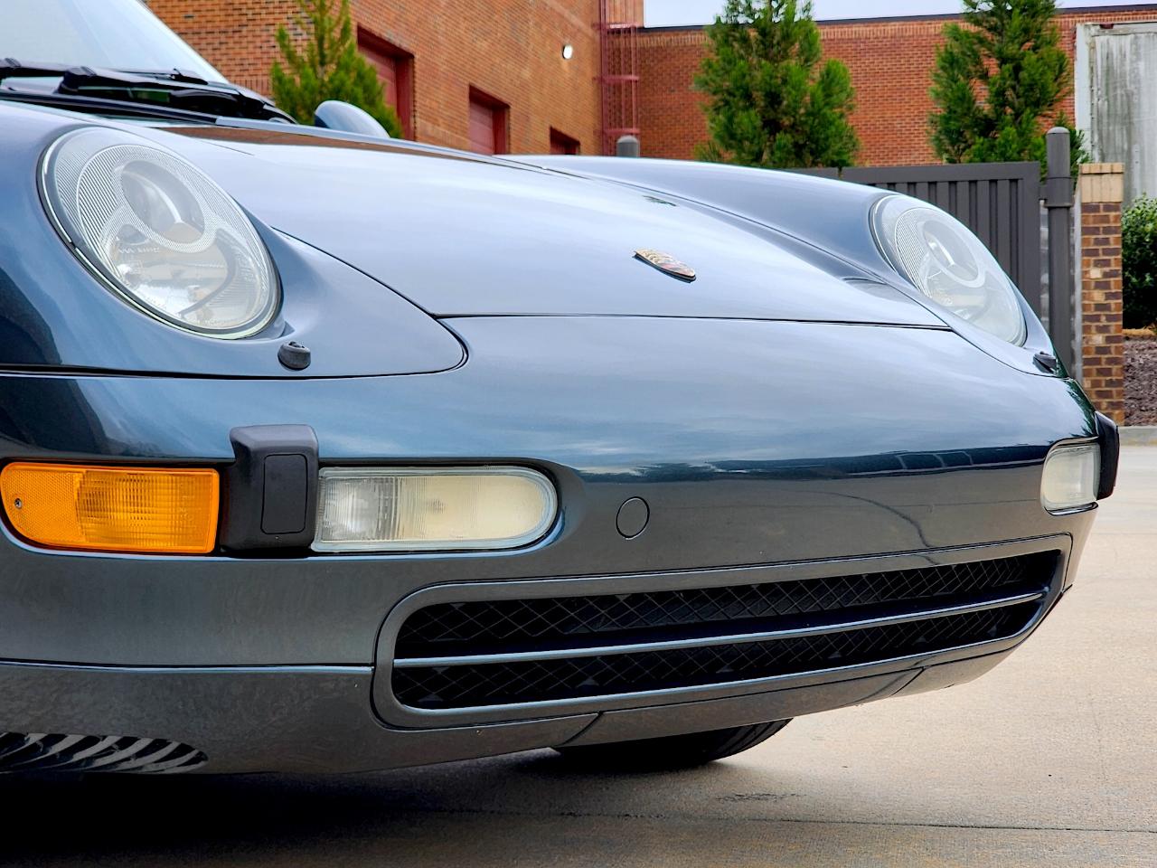 Porsche 911 Carrera  1996