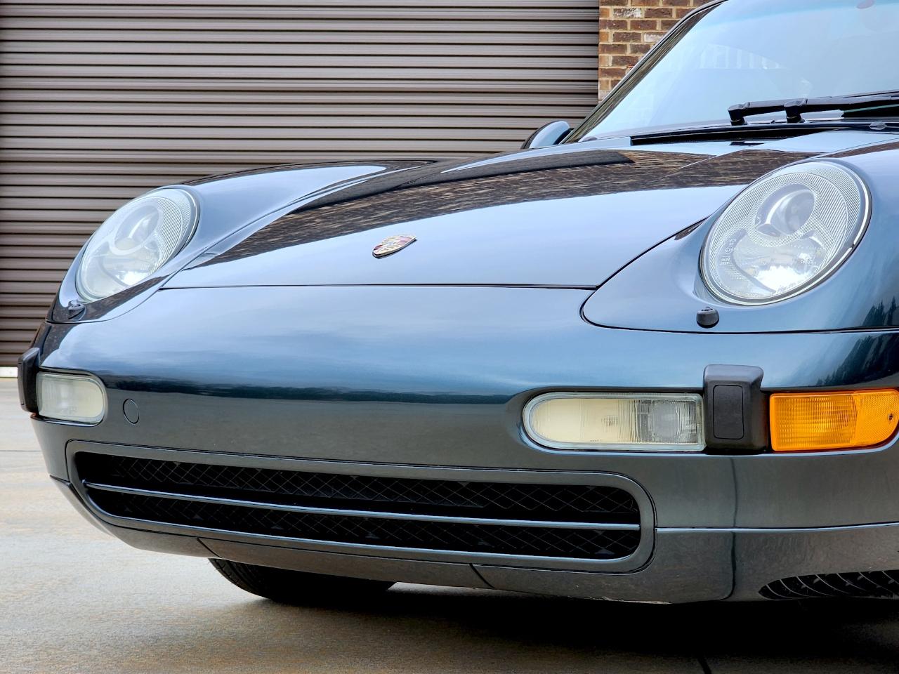 Porsche 911 Carrera  1996