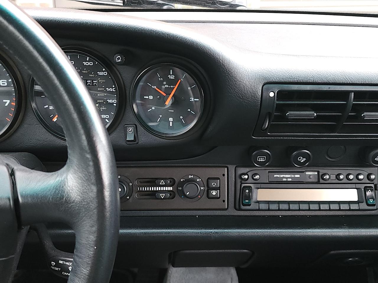 Porsche 911 Carrera  1996