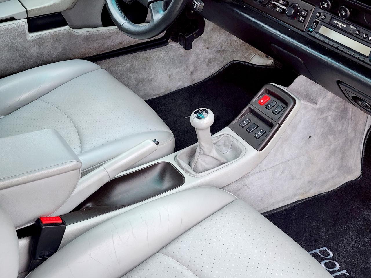 Porsche 911 Carrera  1996