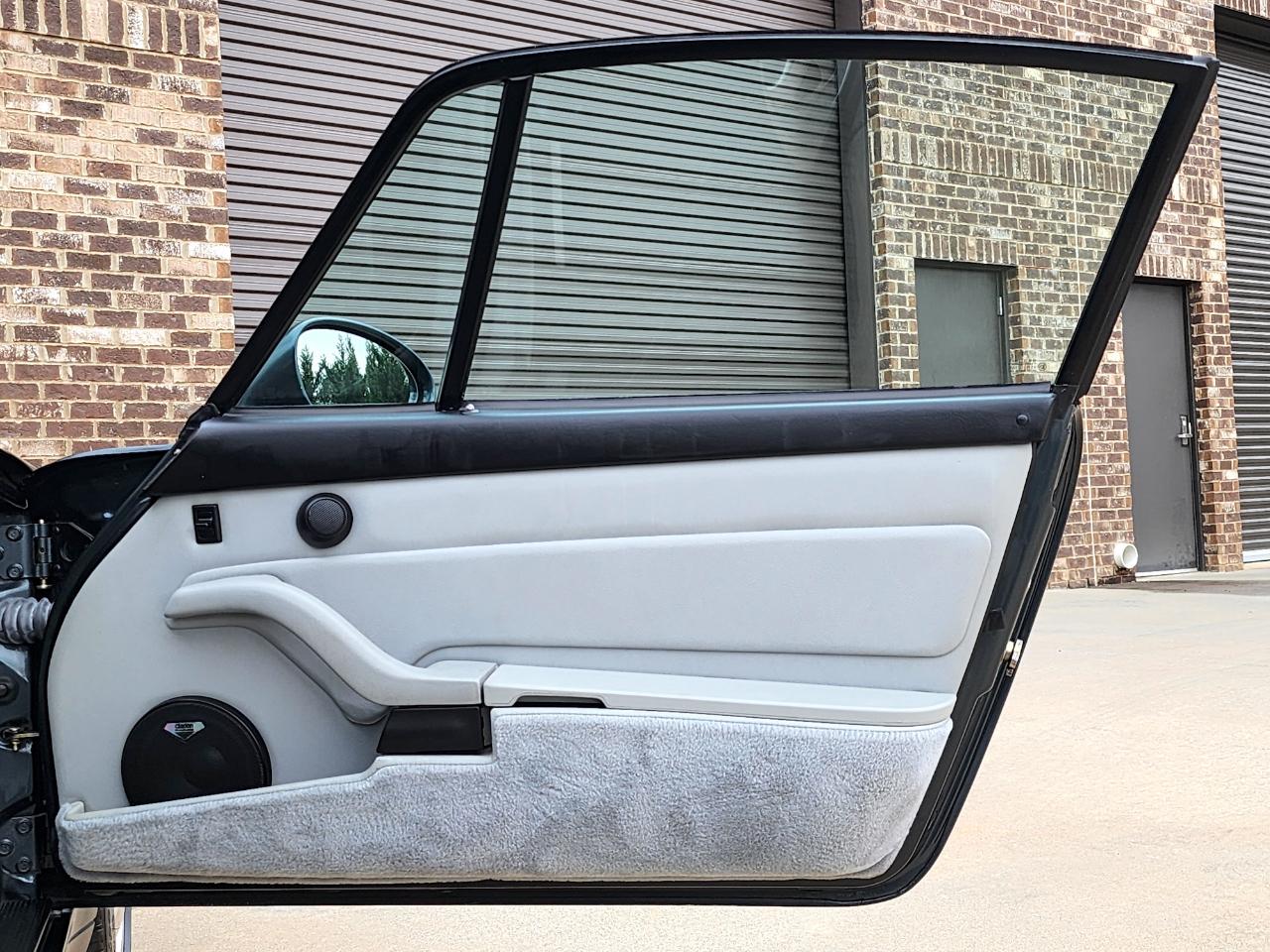 Porsche 911 Carrera  1996