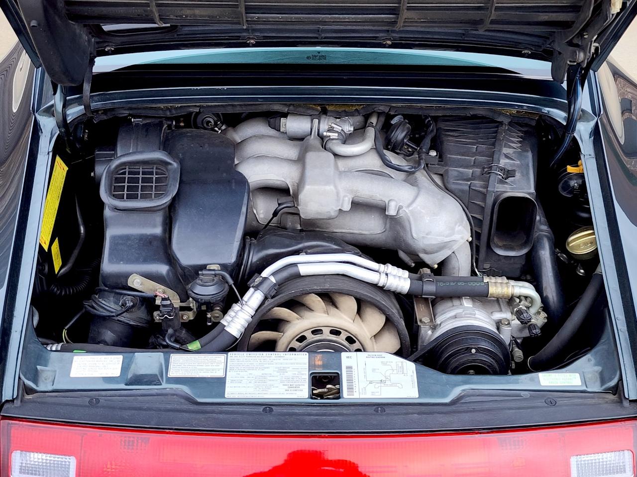 Porsche 911 Carrera  1996