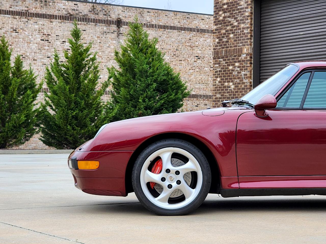 Porsche 911 Carrera  1996