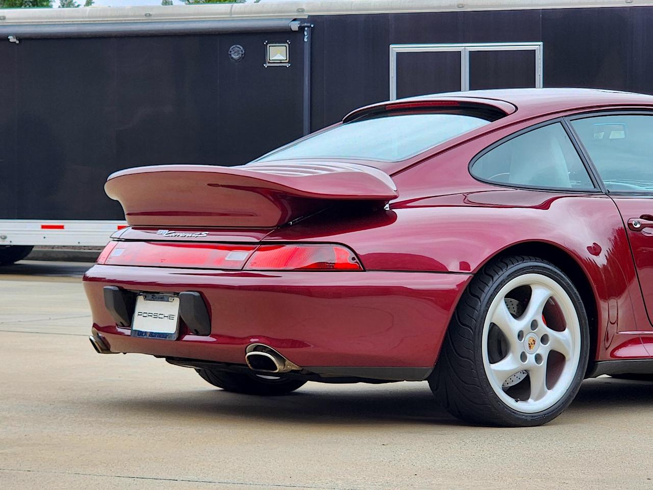 Porsche 911 Carrera  1996