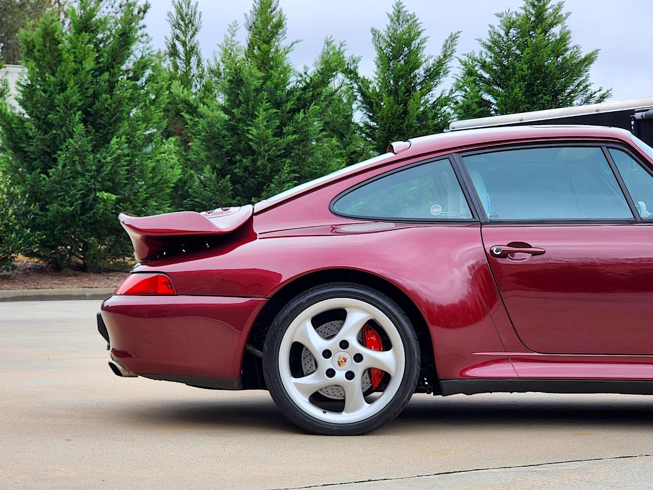 Porsche 911 Carrera  1996