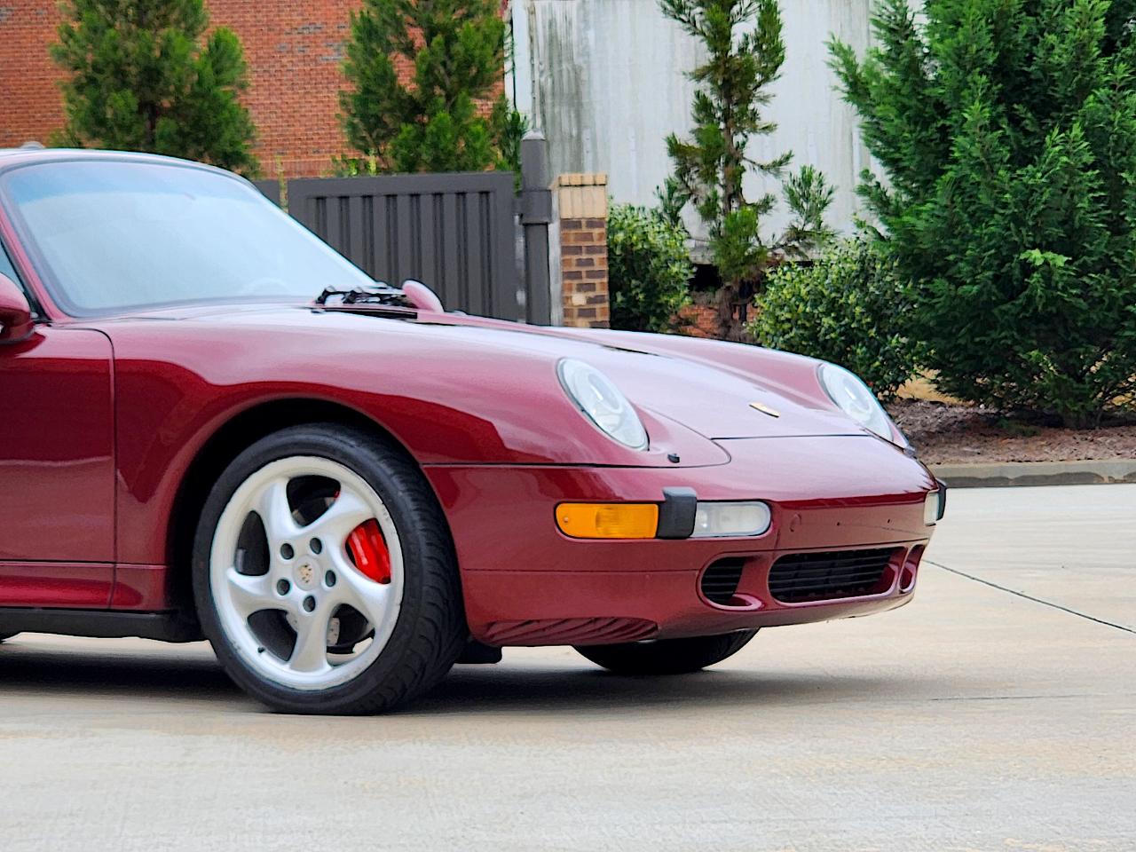 Porsche 911 Carrera  1996