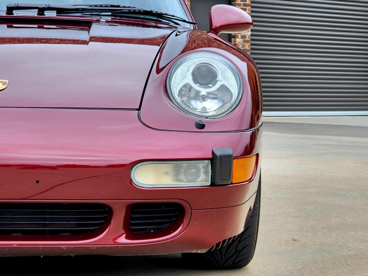 Porsche 911 Carrera  1996