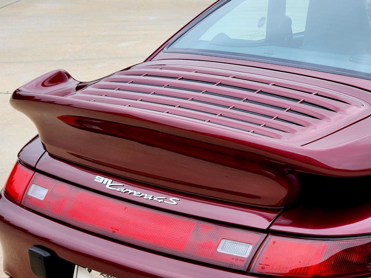 Porsche 911 Carrera  1996