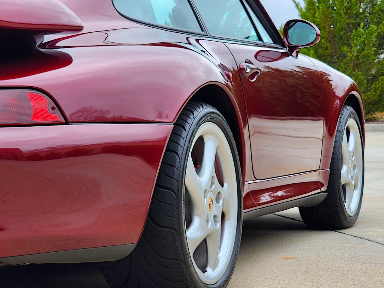 Porsche 911 Carrera  1996