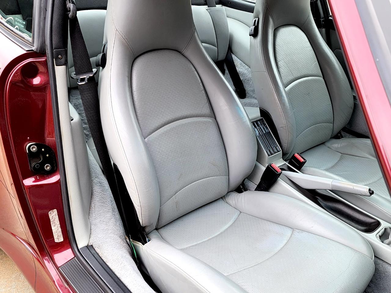 Porsche 911 Carrera  1996