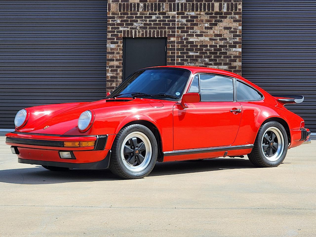 Porsche 911 Carrera  1987