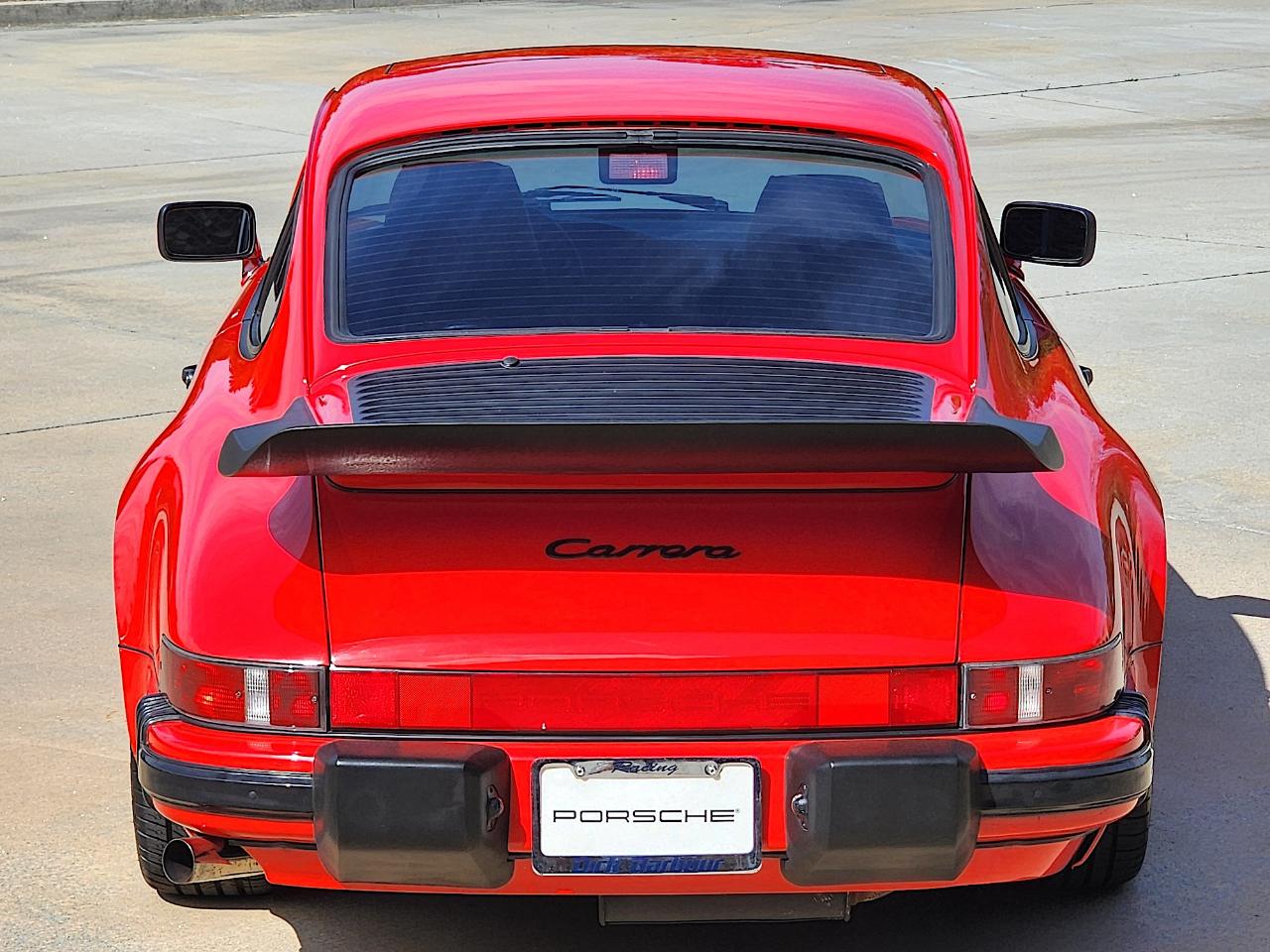 Porsche 911 Carrera  1987