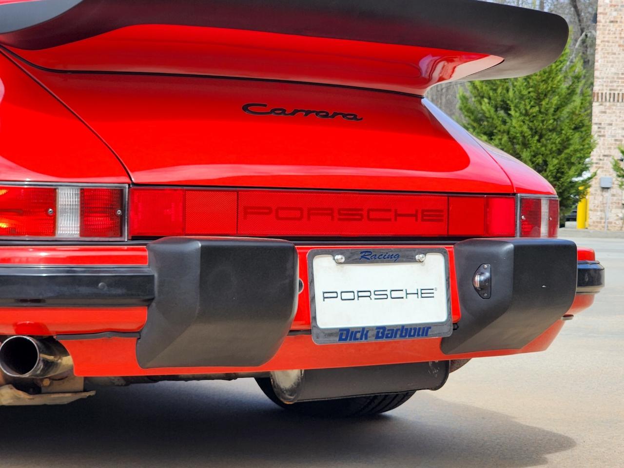 Porsche 911 Carrera  1987