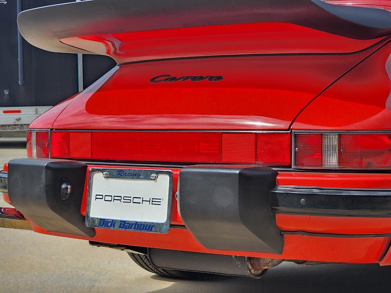 Porsche 911 Carrera  1987