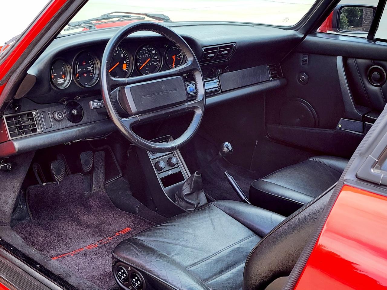 Porsche 911 Carrera  1987