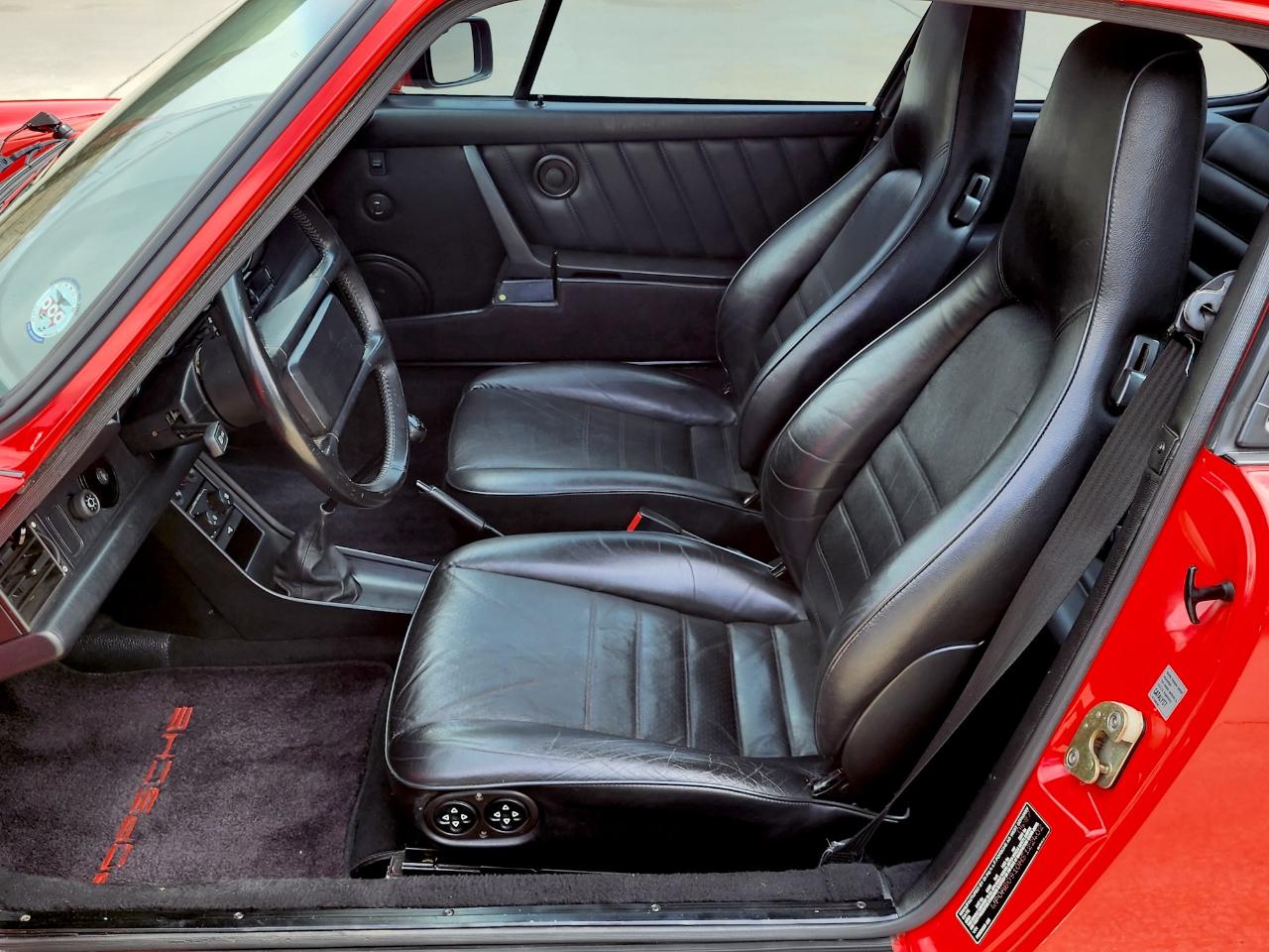 Porsche 911 Carrera  1987