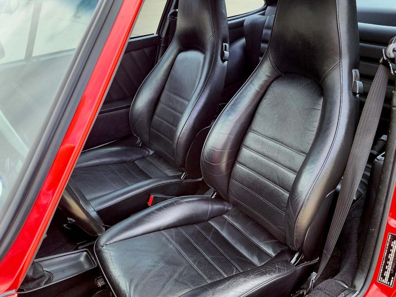 Porsche 911 Carrera  1987