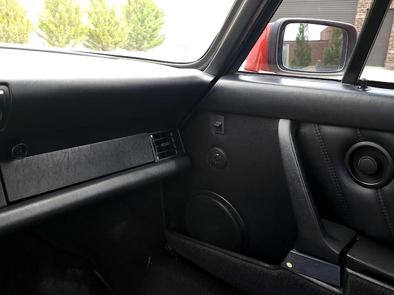 Porsche 911 Carrera  1987