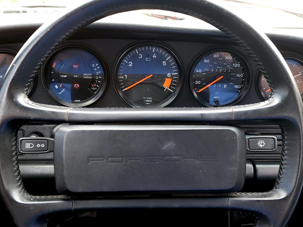 Porsche 911 Carrera  1987