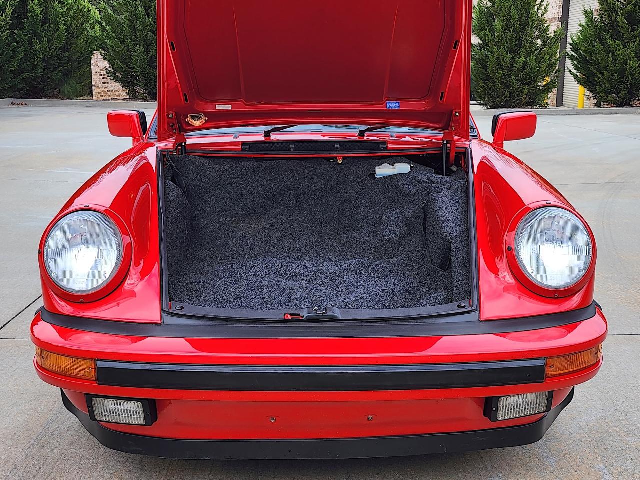 Porsche 911 Carrera  1987