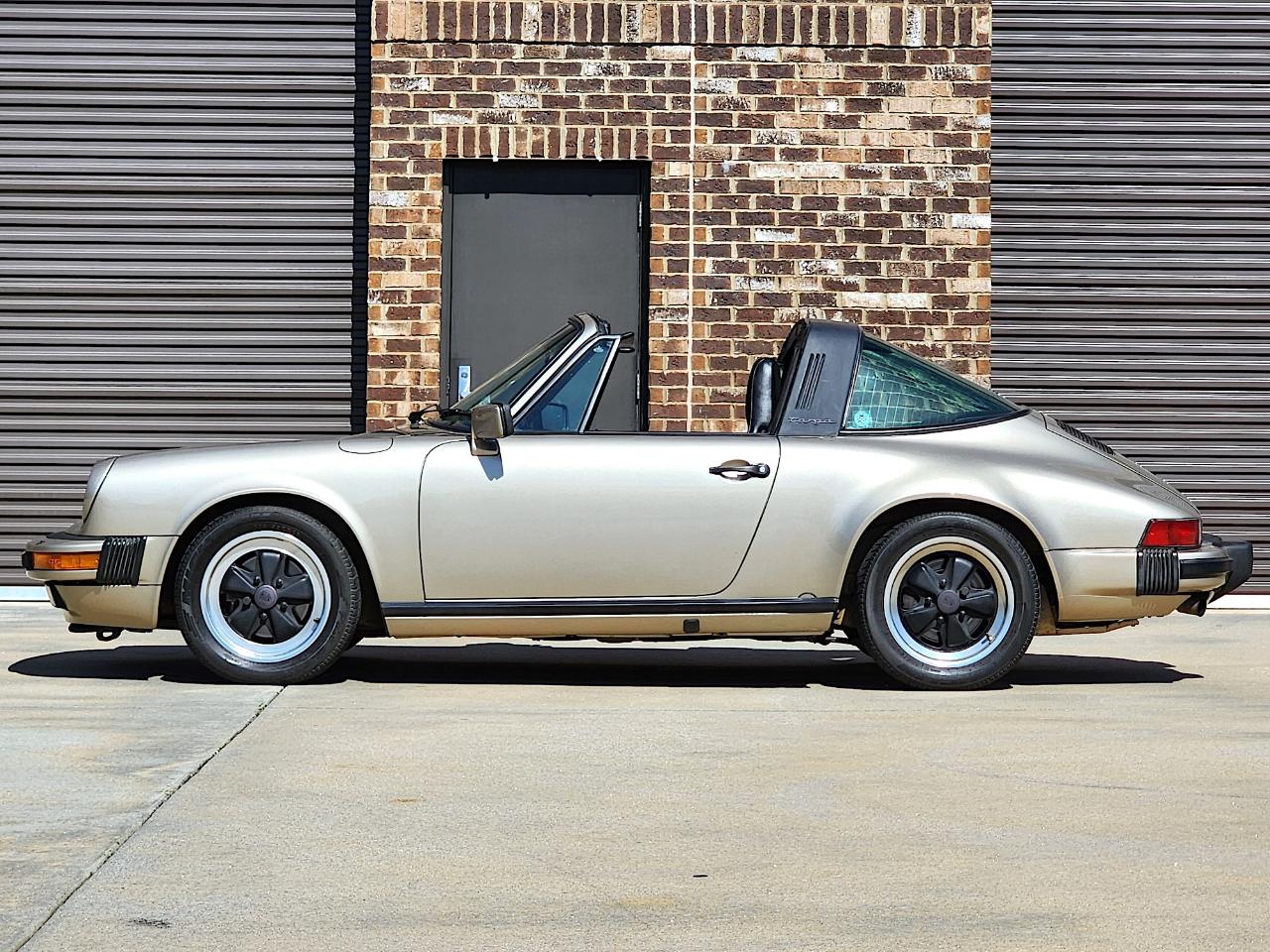 Porsche 911 Carrera Targa 1986