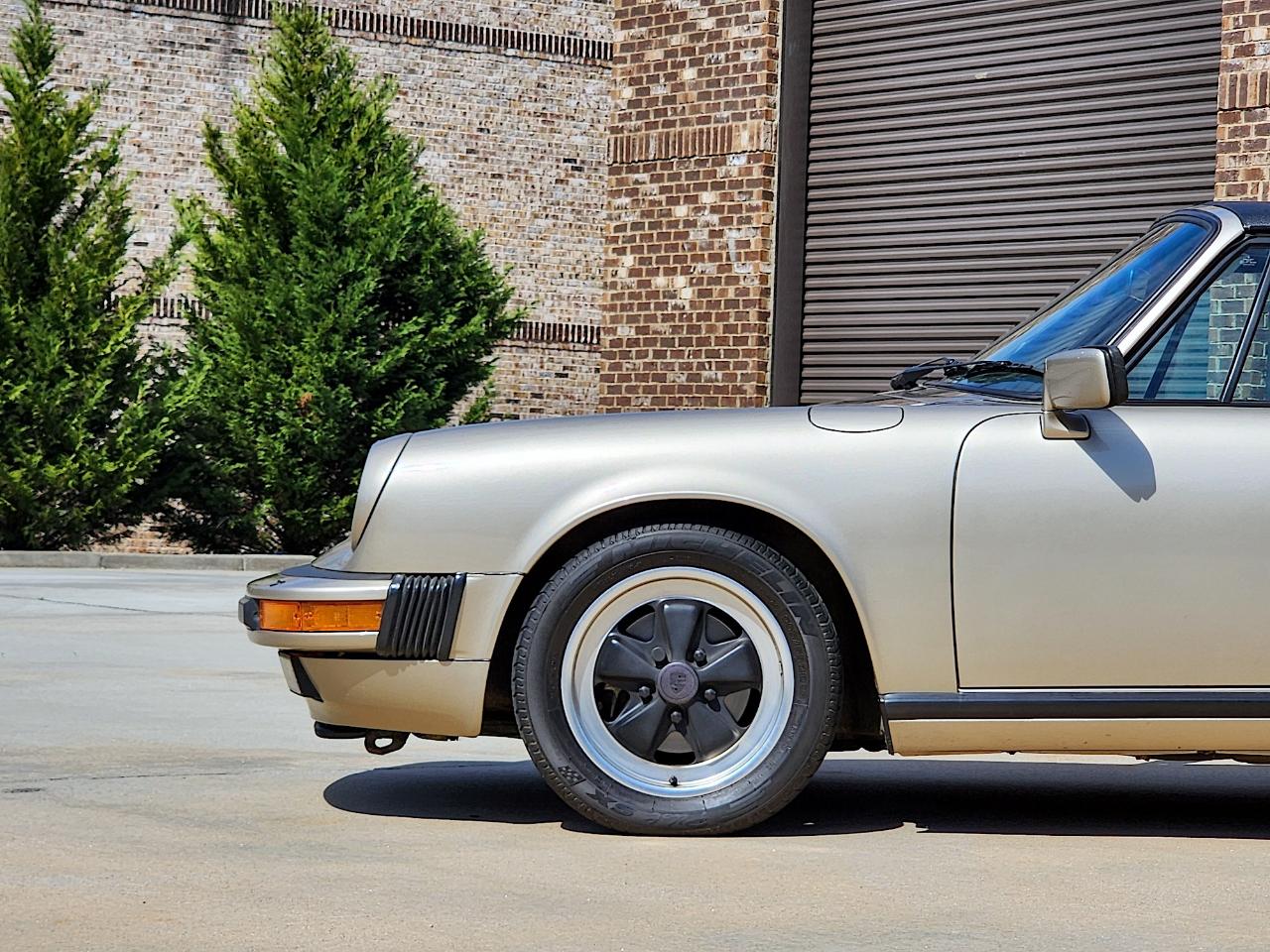 Porsche 911 Carrera Targa 1986