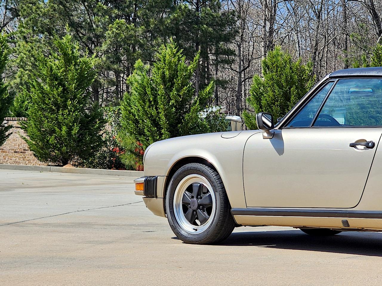 Porsche 911 Carrera Targa 1986