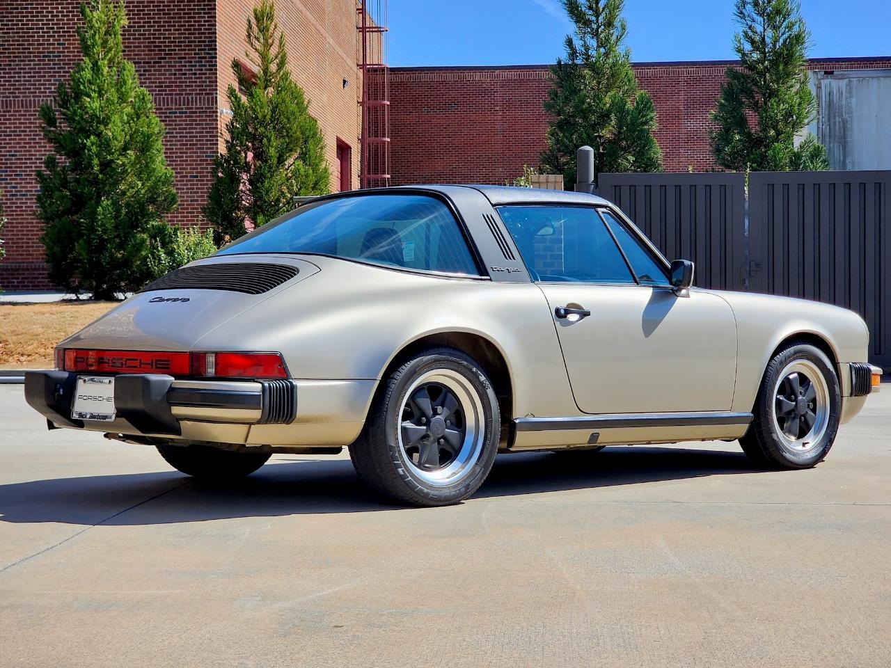 Porsche 911 Carrera Targa 1986
