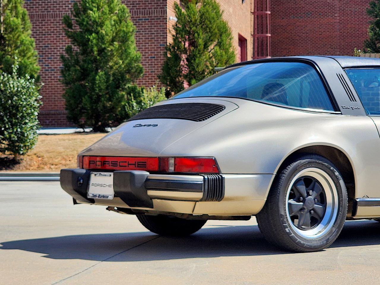 Porsche 911 Carrera Targa 1986