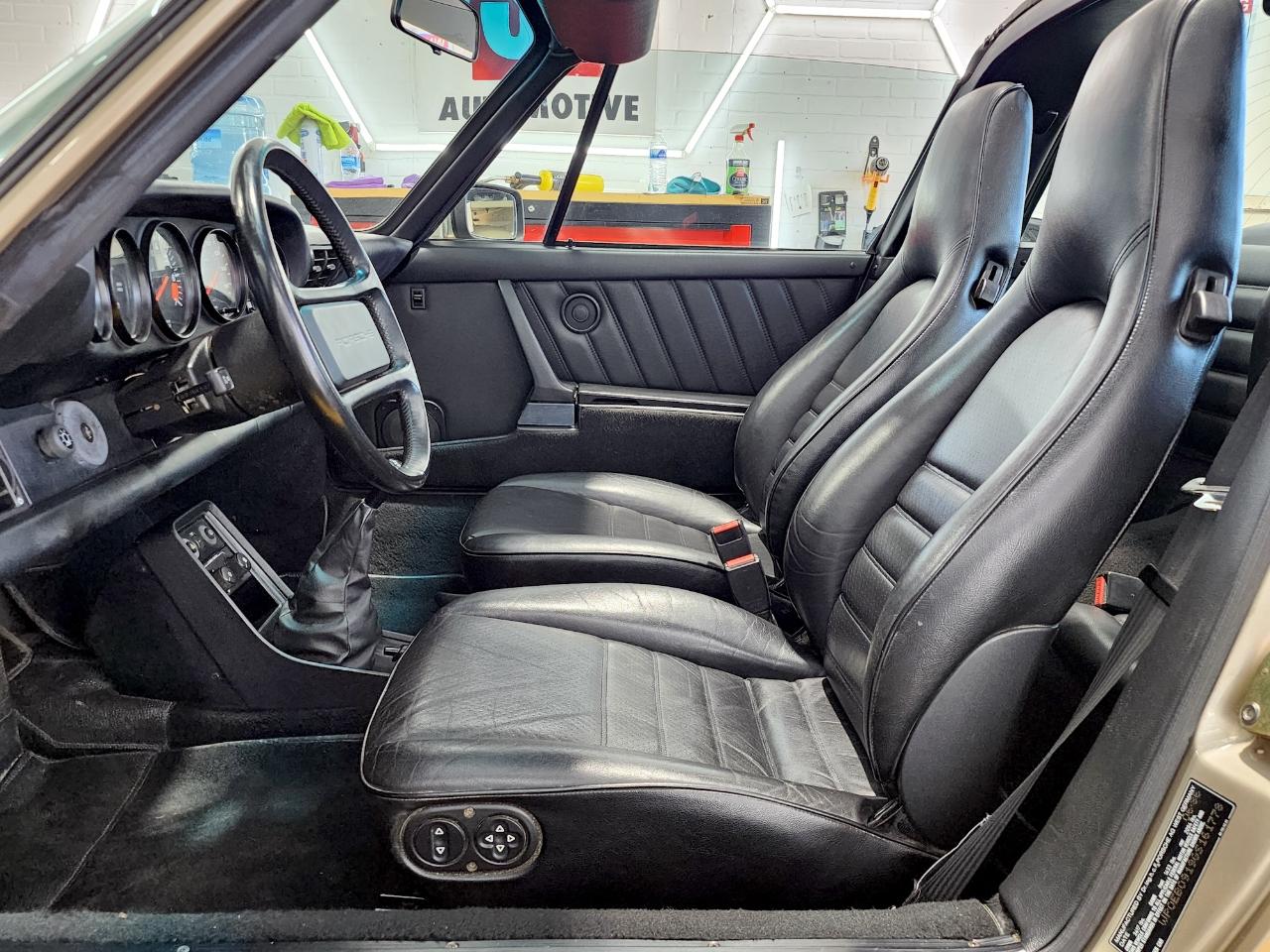 Porsche 911 Carrera Targa 1986