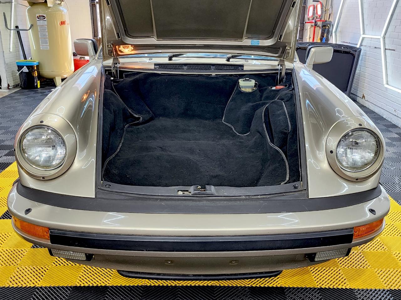 Porsche 911 Carrera Targa 1986