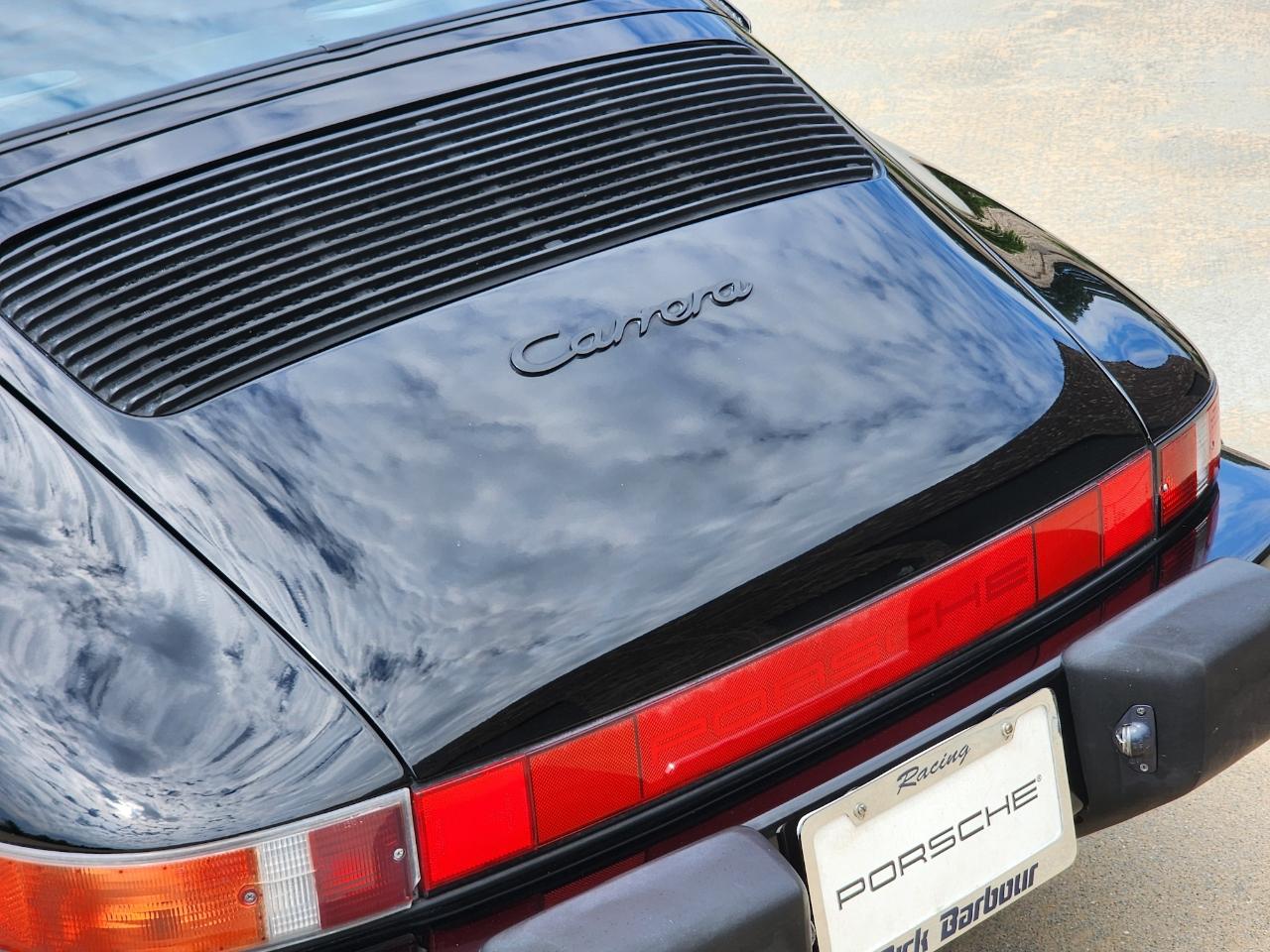 Porsche 911 Carrera  1988