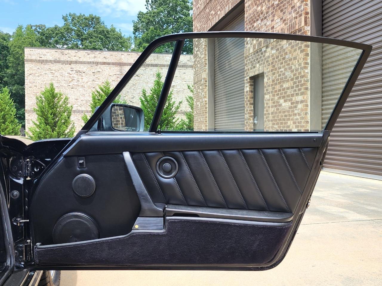 Porsche 911 Carrera  1988