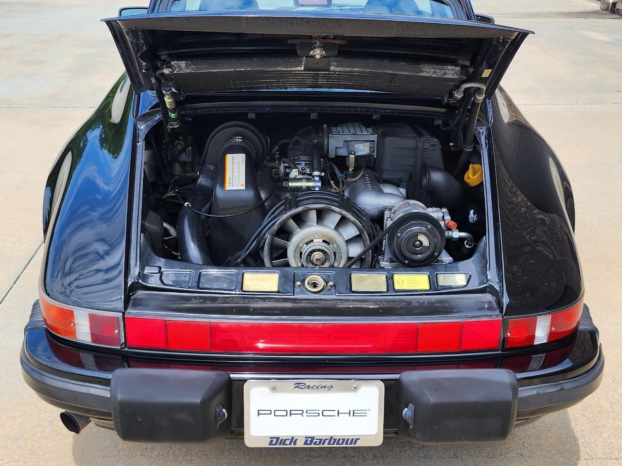 Porsche 911 Carrera  1988