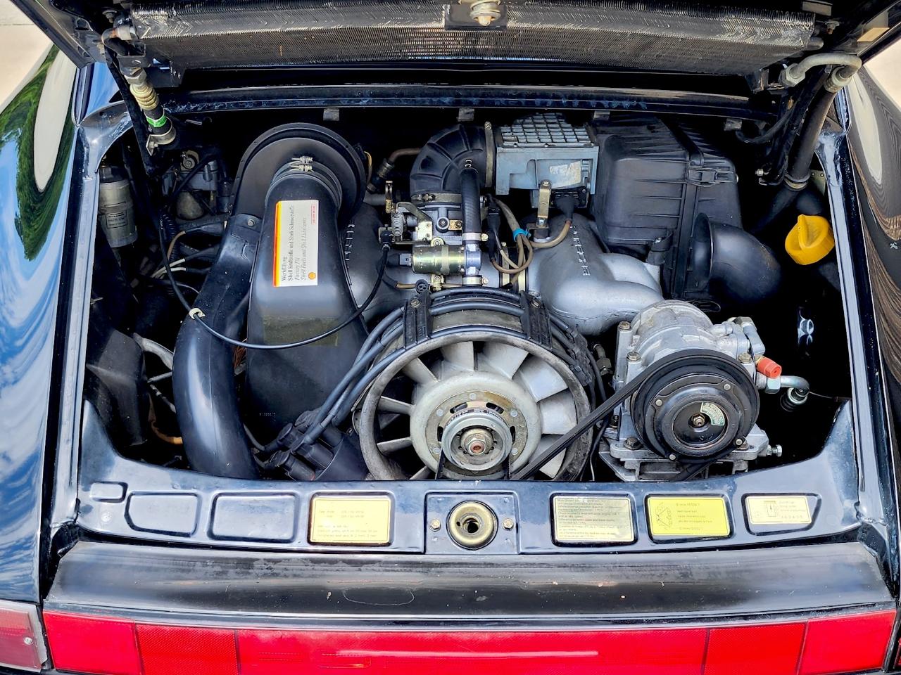 Porsche 911 Carrera  1988