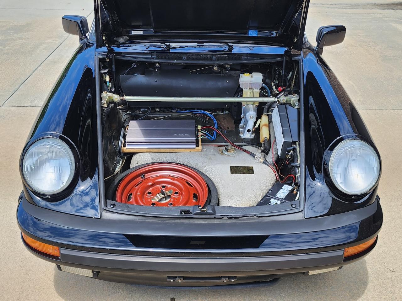 Porsche 911 Carrera  1988