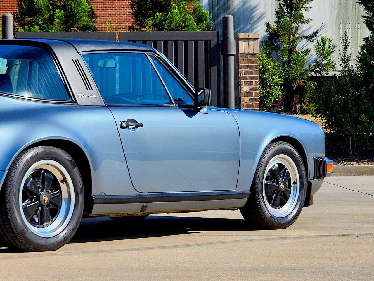 Porsche 911 Carrera Targa 1984