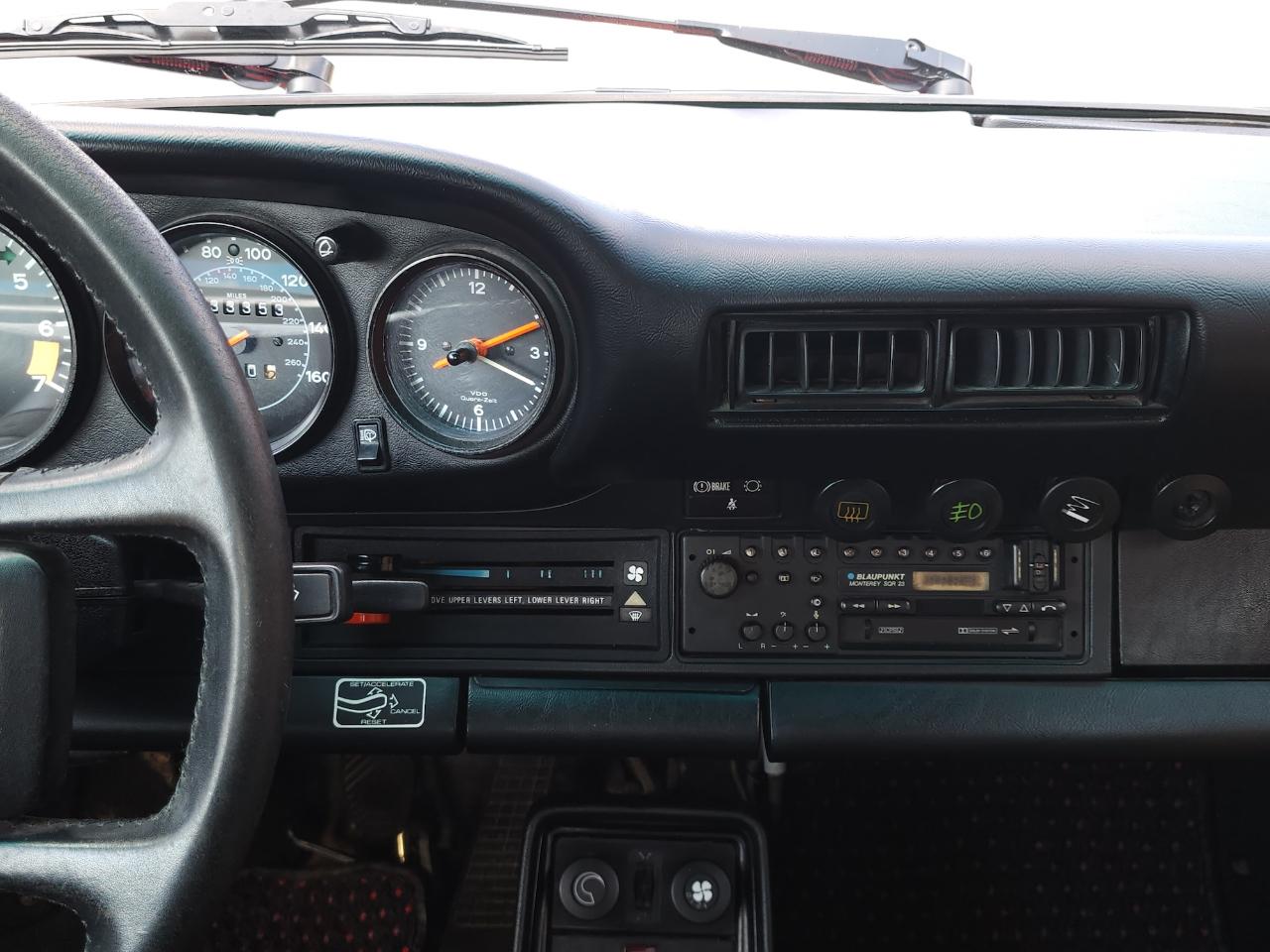 Porsche 911 Carrera Targa 1985