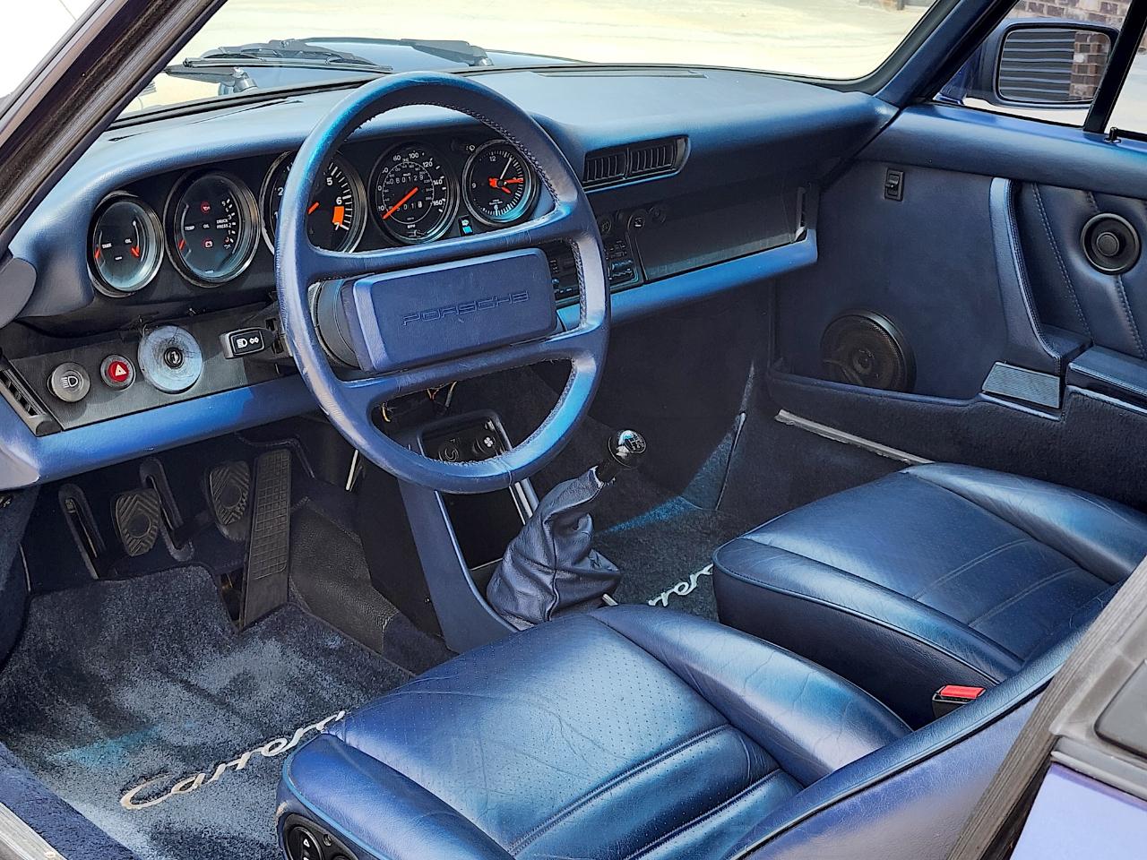 Porsche 911 Carrera  1985